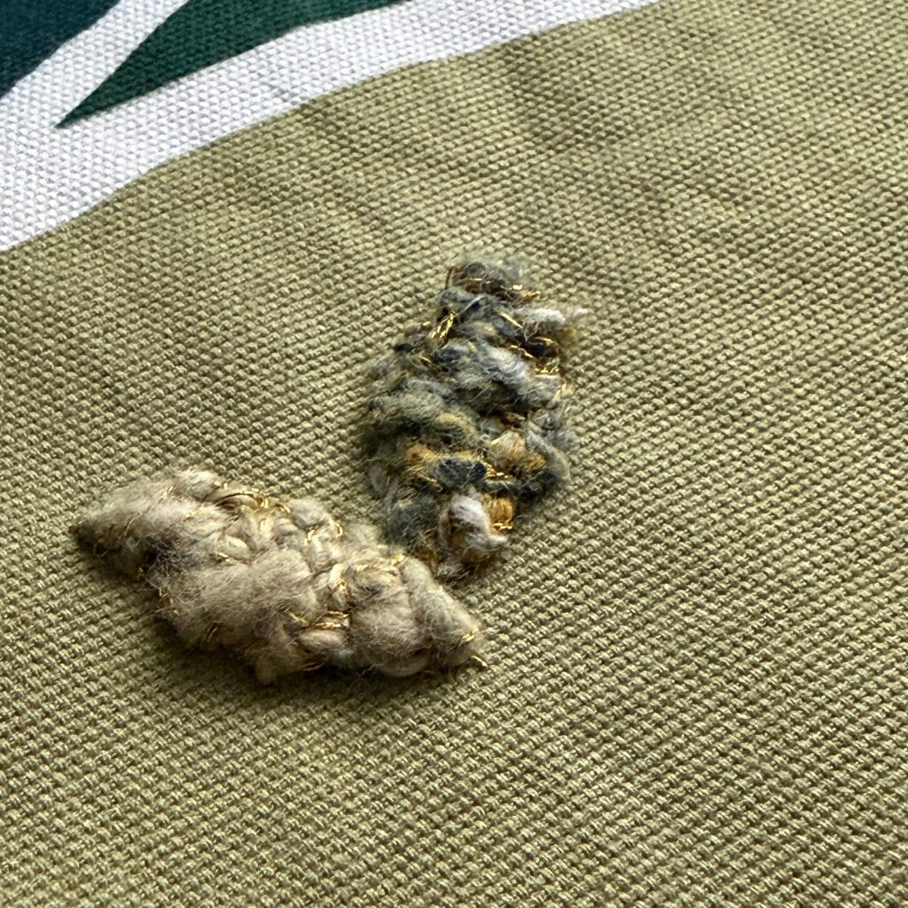 cozy_0213_21 ティーコージーの葉モチーフ